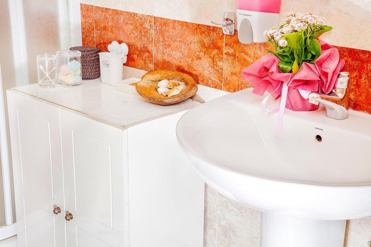 ホテルCozy Country House Kalivia Thorikou エクステリア 写真